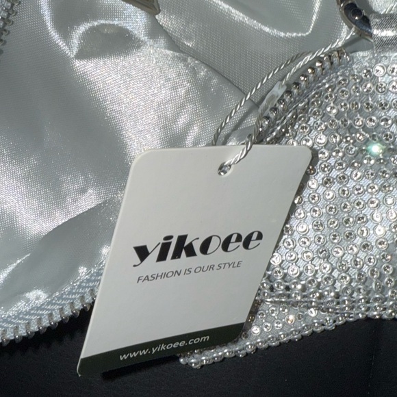 NWT Silver Mesh Bag - Picture 3 of 3